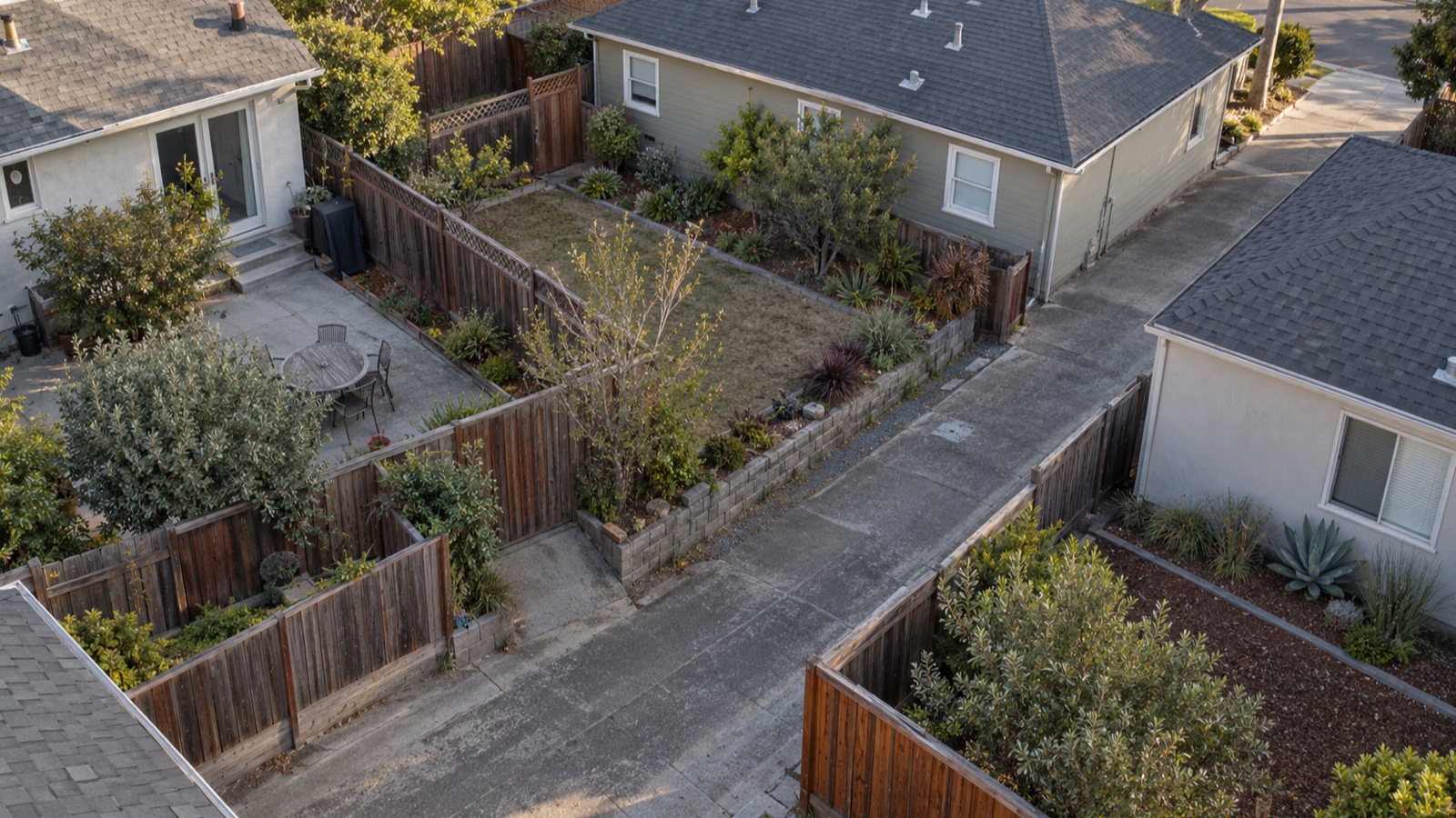 How Can Buyers Investigate Lot Lines and Easements?